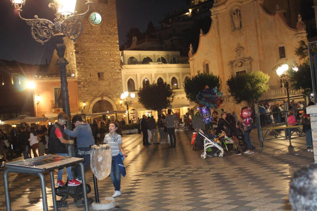 Appartamento Casa Capri Giardini Naxos Esterno foto
