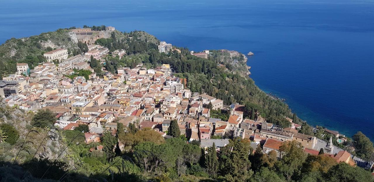 Appartamento Casa Capri Giardini Naxos Esterno foto