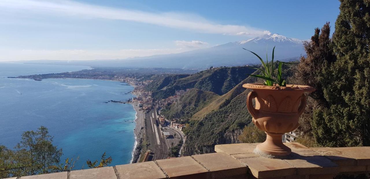 Appartamento Casa Capri Giardini Naxos Esterno foto
